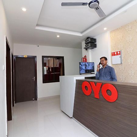 Allāhābād Junction Oyo Paradise Inn מראה חיצוני תמונה